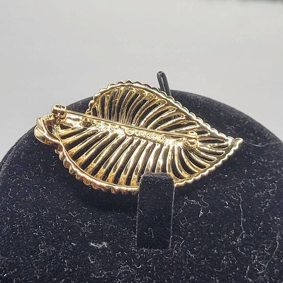 Vintage Marboux Silver Leaf Pin - Picture 2 of 2